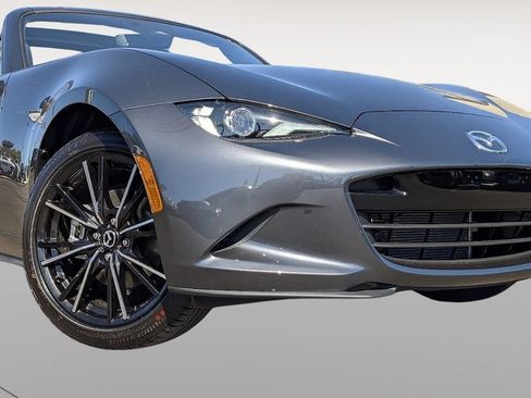 New 2026 MAZDA MX-5 Miata RF Grand Touring RWD image 6