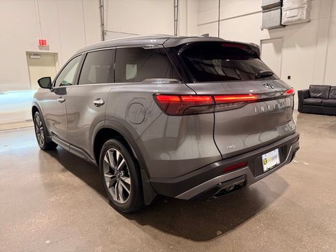 Used 2024 INFINITI QX60 Luxe w/ Vision Package AWD/4WD image 7