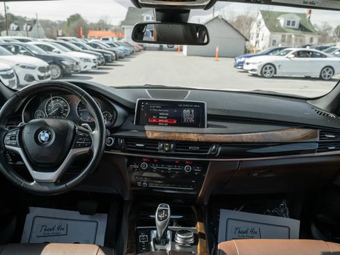 Used 2018 BMW X5 xDrive35d image 17