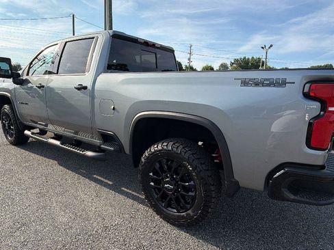 New 2026 Chevrolet Silverado 3500 LTZ w/ LTZ Plus Package AWD/4WD image 11