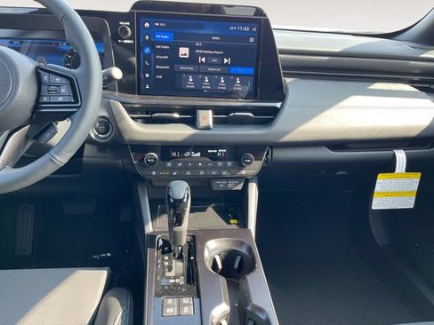 New 2026 Subaru Outback Touring XT AWD/4WD image 11