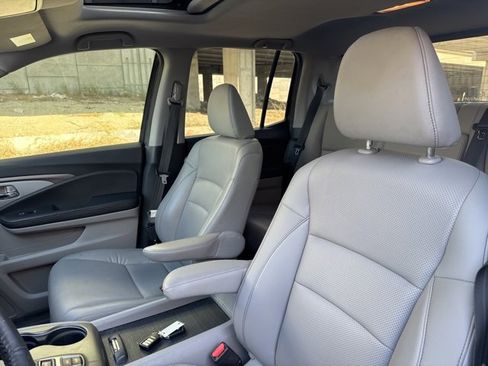 Used 2021 Honda Ridgeline RTL-E image 10