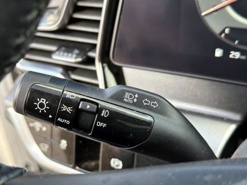 Used 2023 Kia Sportage SX image 32