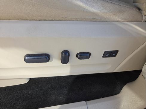 Used 2016 Ford Expedition Limited w/ Equipment Group 301A image 15