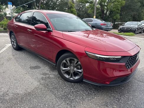 Used 2023 Honda Accord EX image 5