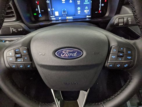 New 2025 Ford Maverick Lariat w/ Black Appearance Package image 17
