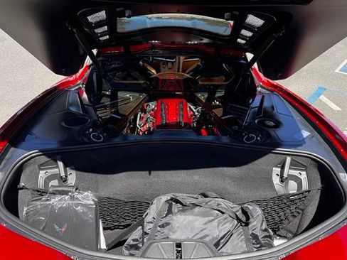 Used 2021 Chevrolet Corvette Stingray Premium Cpe w/ Z51 Performance Package RWD image 28