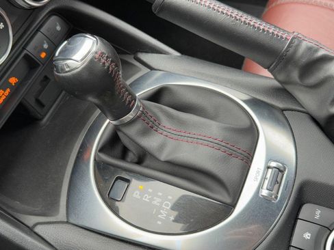 Used 2019 MAZDA MX-5 Miata Grand Touring image 19