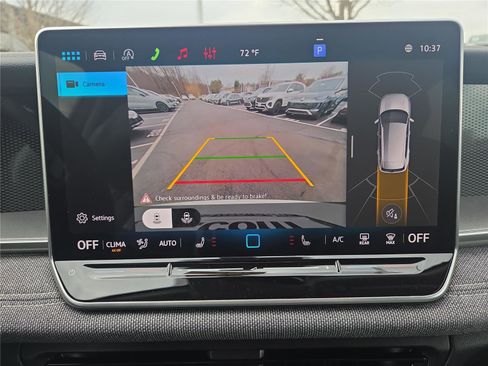 New 2026 Volkswagen Tiguan S image 19