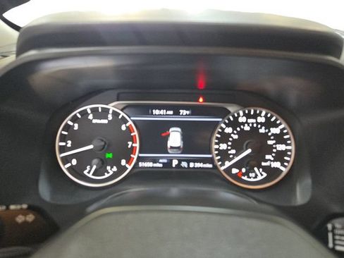 Used 2025 Nissan Rogue SV AWD/4WD image 14