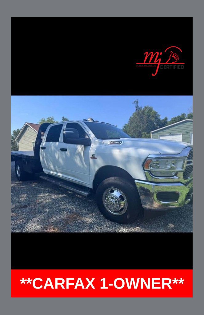 Used 2024 RAM 3500 Tradesman w/ Chrome Appearance Group AWD/4WD image 1