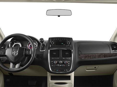 Used 2014 Dodge Grand Caravan SXT FWD image 10