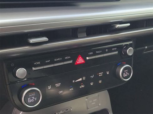 New 2026 Hyundai Ioniq 9 SE image 30