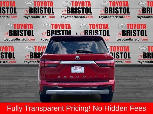 Used 2023 Toyota Sequoia Capstone AWD/4WD image 4