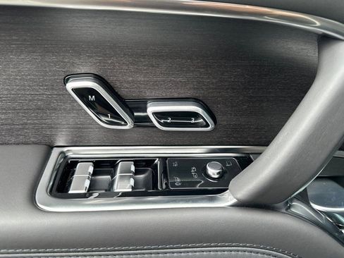 New 2026 Land Rover Range Rover SE AWD/4WD image 12