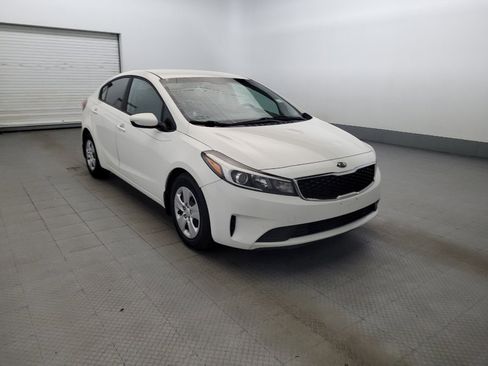 Used 2018 Kia Forte LX FWD image 13
