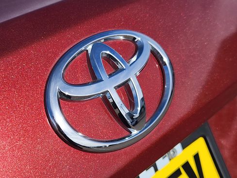 Used 2017 Toyota Yaris iA image 11