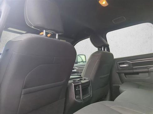 Used 2024 RAM 2500 Big Horn w/ Sport Appearance Package image 15