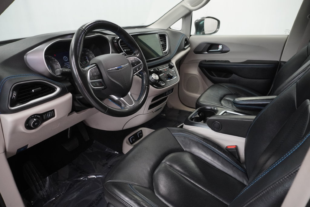 Certified 2021 Chrysler Pacifica Touring-L FWD image 10