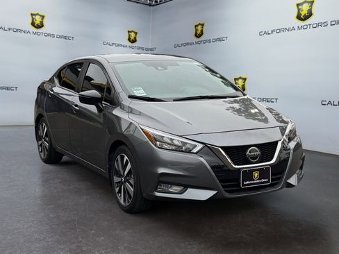 Used 2021 Nissan Versa SR image 7