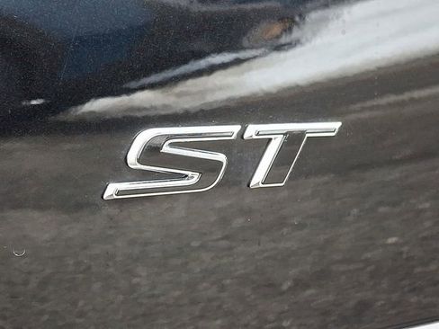 New 2026 Buick Envision Sport Touring AWD/4WD image 18