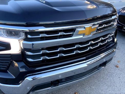 Used 2023 Chevrolet Silverado 1500 LTZ image 30