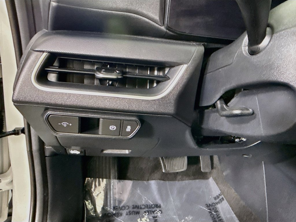 Certified 2025 Kia K4 FWD image 18