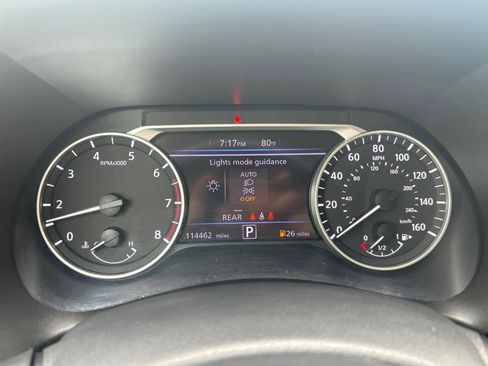 Used 2022 Nissan Sentra SV w/ SV Premium Package FWD image 14