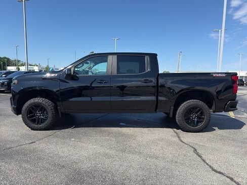 Certified 2020 Chevrolet Silverado 1500 LT Trail Boss w/ Midnight Edition AWD/4WD image 6
