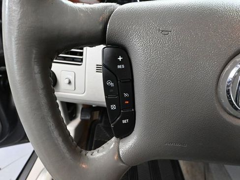 Used 2007 Buick Lucerne CXL w/ Luxury Package image 25