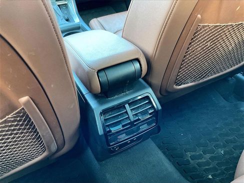 Used 2021 Audi Q3 2.0T Premium Plus w/ Premium Plus Package image 29