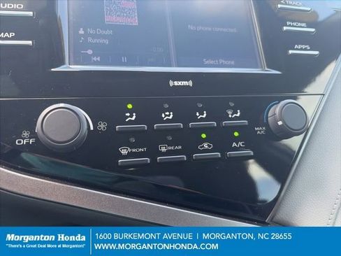 Used 2020 Toyota Camry LE FWD image 20