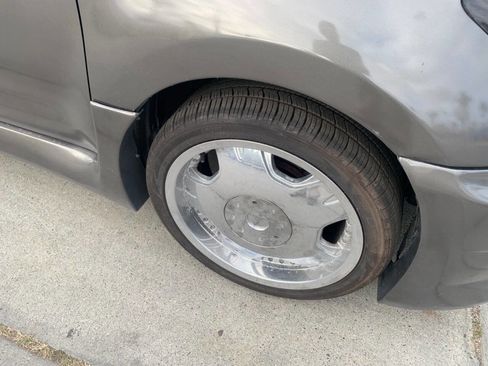 Used 2004 Scion xA FWD image 8