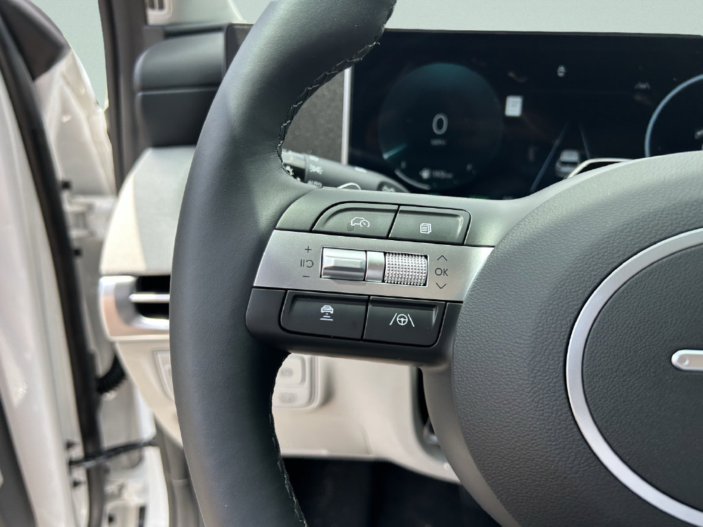 New 2026 Hyundai Tucson Limited FWD image 31
