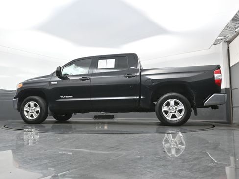 Used 2017 Toyota Tundra SR5 image 28