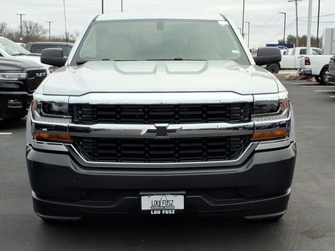 Used 2016 Chevrolet Silverado 1500 W/T image 32