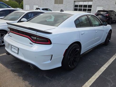 Used 2020 Dodge Charger R/T w/ Blacktop Package image 6