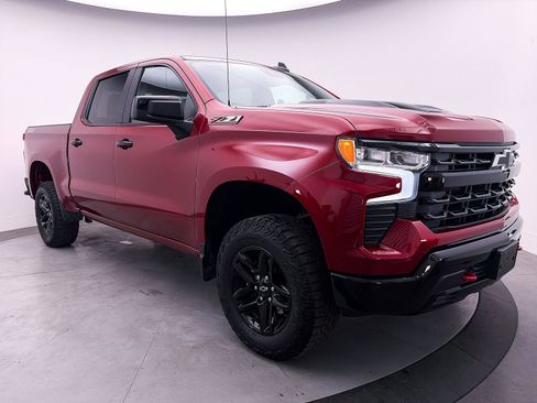 Used 2023 Chevrolet Silverado 1500 LT Trail Boss image 10