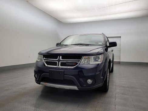 Used 2017 Dodge Journey SXT w/ Comfort/Convenience Group image 15