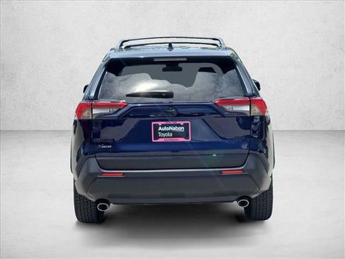 Used 2025 Toyota RAV4 XLE FWD image 7