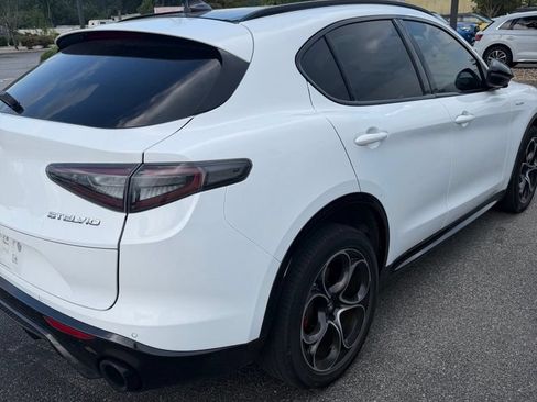Used 2024 Alfa Romeo Stelvio Veloce AWD/4WD image 5