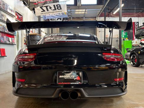 Used 2019 Porsche 911 GT3 RS RWD image 8