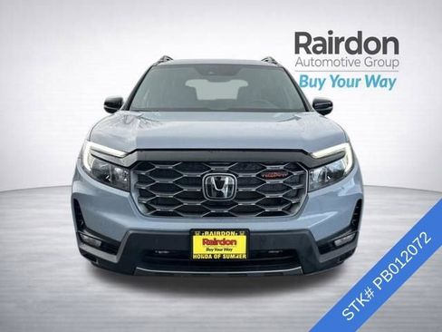 Used 2023 Honda Passport TrailSport image 2