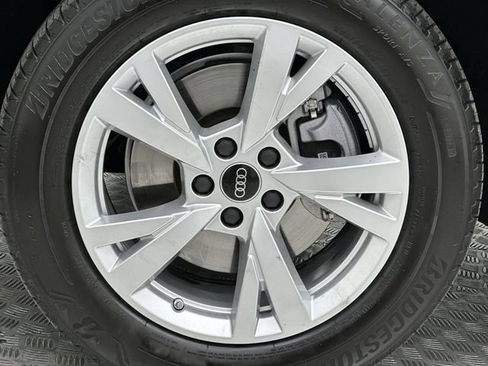 Used 2025 Audi Q5 Premium w/ Convenience Package AWD/4WD image 10