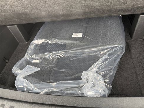 New 2026 GMC Terrain Denali w/ LPO, Floor Liner Package image 34