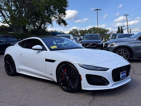 Used 2024 Jaguar F-TYPE Coupe AWD image 8
