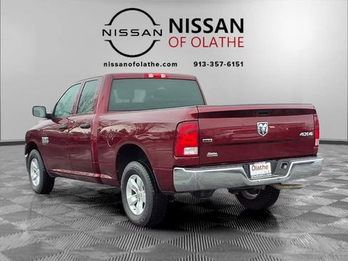 Used 2024 RAM 1500 Classic SLT image 3