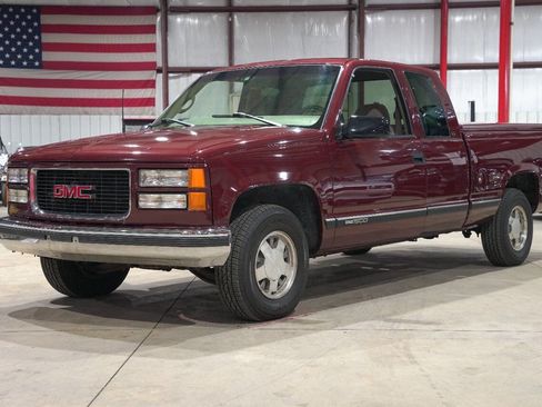 Used 1998 GMC Sierra 1500 2WD Extended Cab w/ Imagemax Pkg image 1