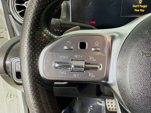 Used 2020 Mercedes-Benz CLA 250 4MATIC image 14