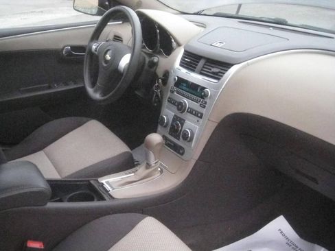 Used 2011 Chevrolet Malibu LS FWD image 20